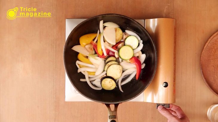 【男の料理】簡単レシピを動画で紹介！～季節野菜のラタトゥイユ編～