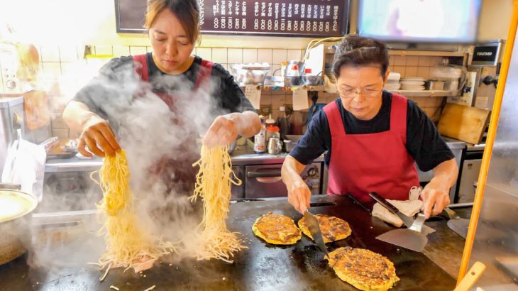 兵庫）スーパー女将の鮮やかな鉄板さばき！！激シブ商店街に佇む老舗お好み焼き店の三世代へと受け継がれた絶品グルメ丨Okonomiyaki – Food in JAPAN
