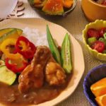 【料理】夏野菜カレー・かぼちゃのマリネ・オクラとミニトマトのサラダ