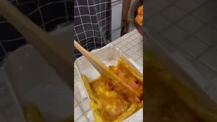 オムライスを簡単にお弁当箱に詰める方法#shorts