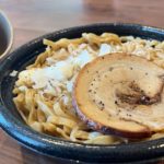 【ローソンの豚ラーメン】自分を大蛇丸と信じて止まない一般男性が、ブチギレる動画です。