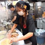 1日500杯！強烈な中毒性でリピーターが続出する驚異的な背脂のラーメン屋に密着！【東京　秋葉原】
