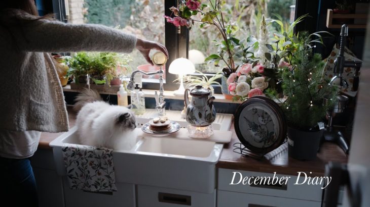 December Morning Diary: Baking Easy & Healthy Banana Pancakes | Peaceful Routine