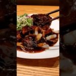 「豚角煮のやわらか黒酢酢豚」秋葉原 “中華naきもち” 柔らかな角煮に自家製のサングリアを使用したフルーティーなソースが絶品！ #shorts #黒酢酢豚 #サングリア #秋葉原